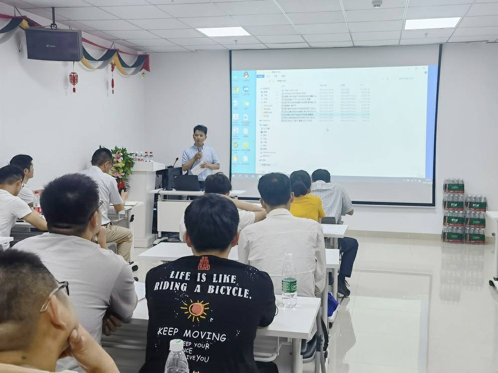 1625468117.jpg 杭州俊鹏线上艺术交易平台有限公司药业技术交流会 (3) - 副本.jpg